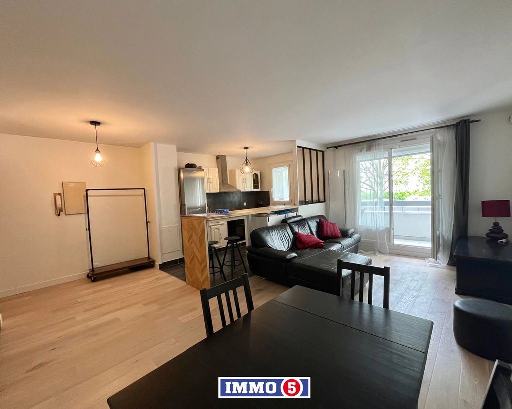 Achat appartement à vendre 3 pièces 65 m² - Champs-sur-Marne