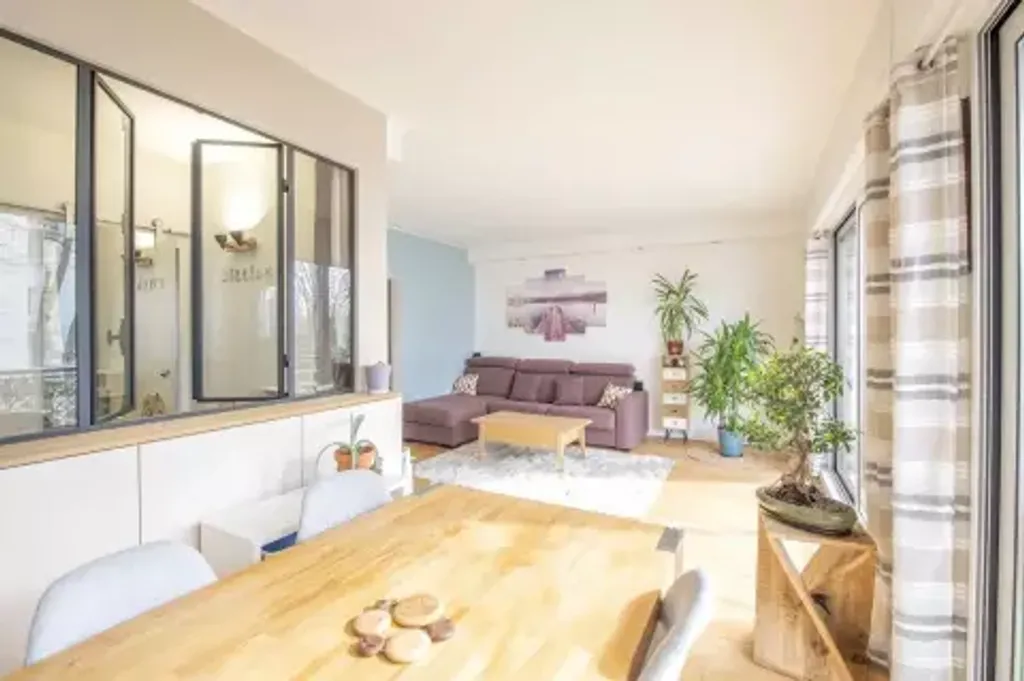 Achat appartement à vendre 3 pièces 62 m² - Saint-Cloud