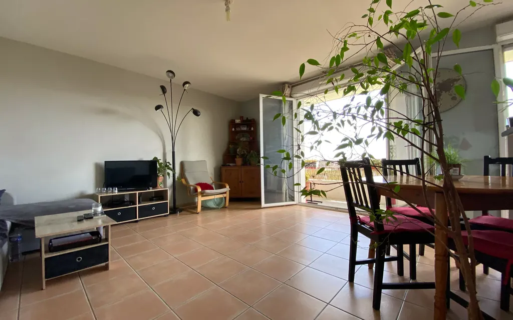 Achat appartement à vendre 2 pièces 51 m² - La Salvetat-Saint-Gilles