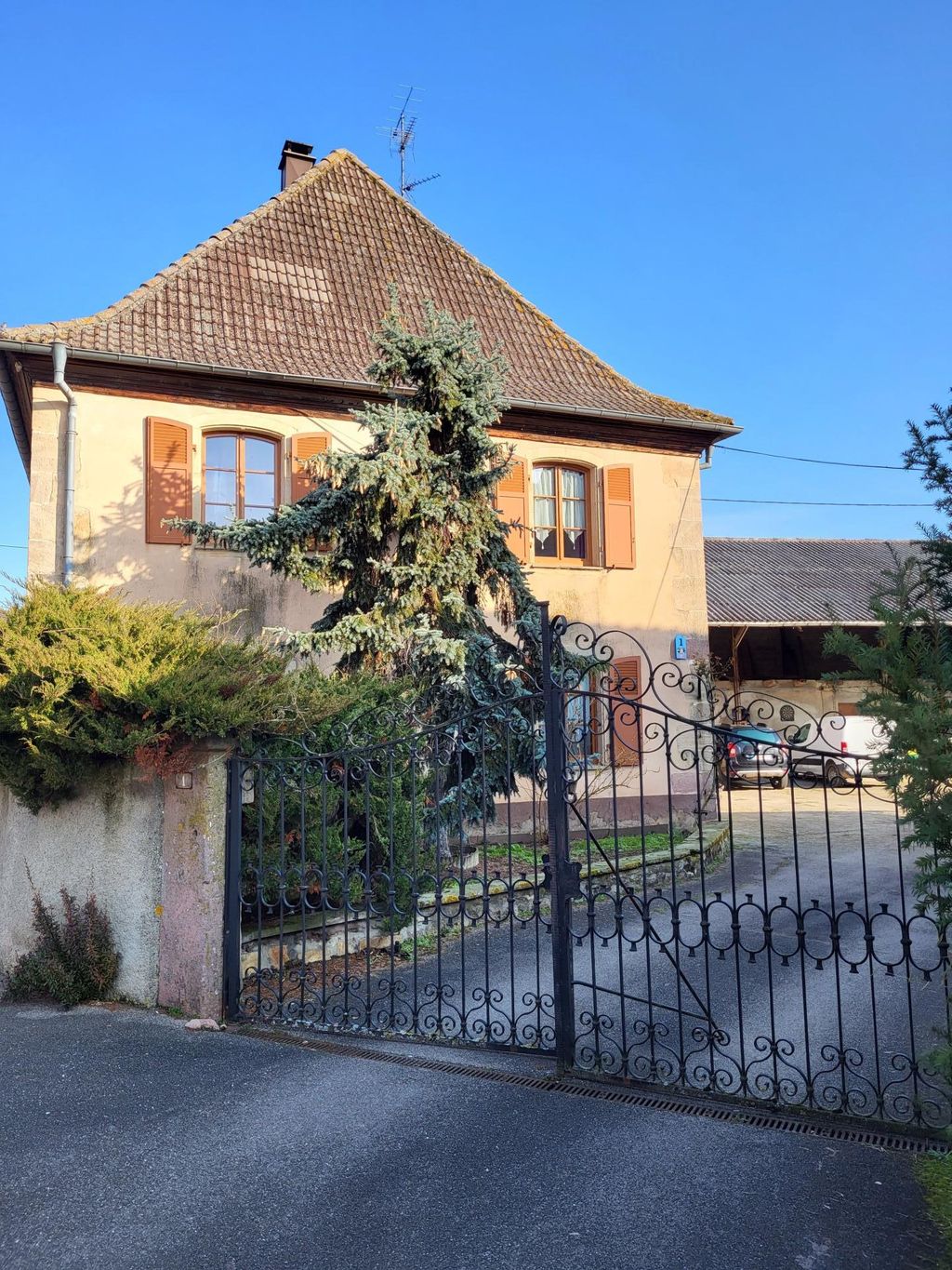 Achat maison à vendre 6 chambres 235 m² - Raedersheim