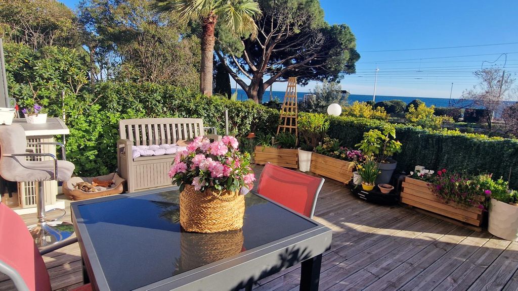 Achat appartement à vendre 3 pièces 41 m² - Cannes