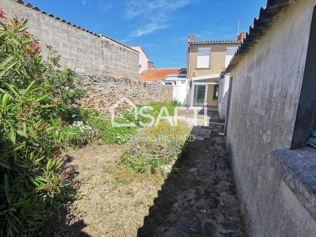 Achat maison à vendre 3 chambres 80 m² - Les Sables-d'Olonne