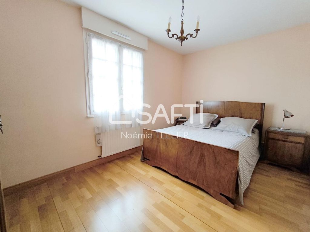 Achat maison à vendre 2 chambres 95 m² - Vitré