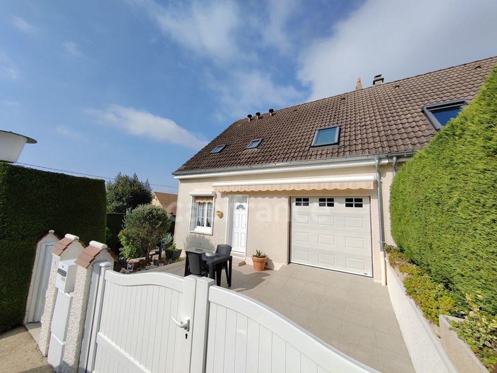 Achat maison à vendre 3 chambres 124 m² - Châtenoy-en-Bresse