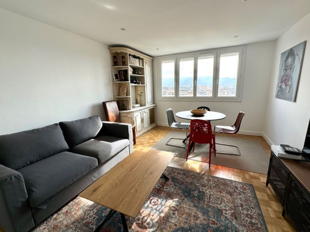 Achat appartement à vendre 4 pièces 80 m² - Marseille 6ème arrondissement