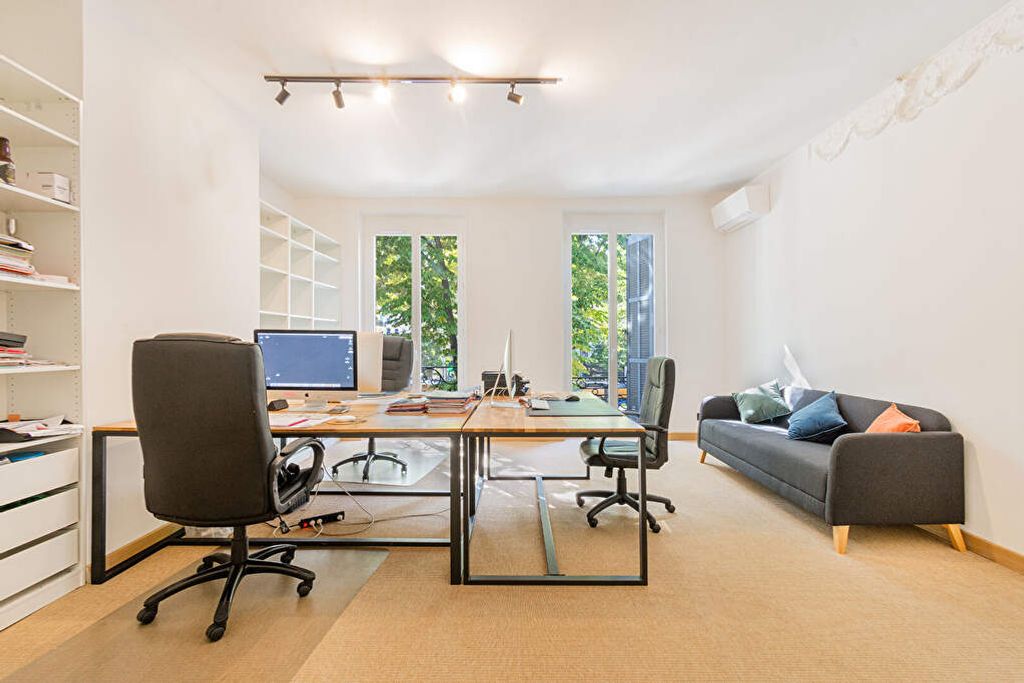 Achat appartement à vendre 2 pièces 53 m² - Marseille 6ème arrondissement