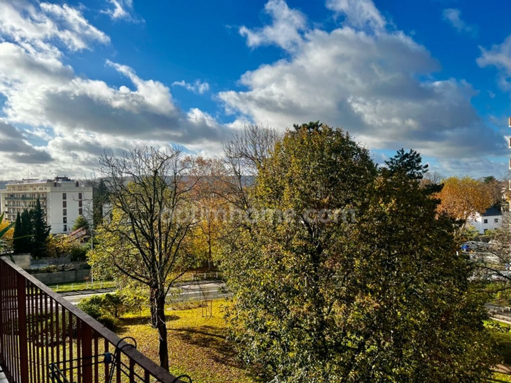 Achat appartement à vendre 4 pièces 77 m² - Le Plessis-Bouchard