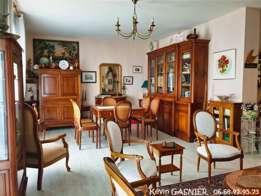 Achat appartement à vendre 4 pièces 90 m² - Angoulême