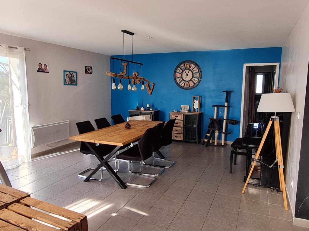 Achat maison à vendre 4 chambres 110 m² - La Chapelle-des-Pots