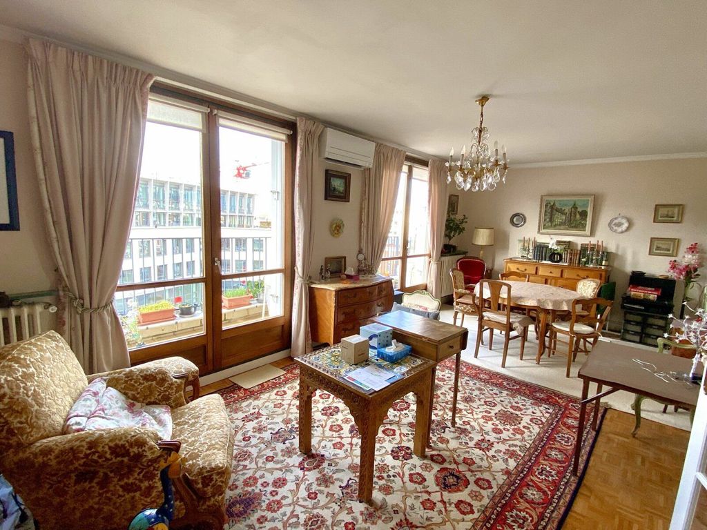 Achat appartement à vendre 4 pièces 77 m² - Versailles