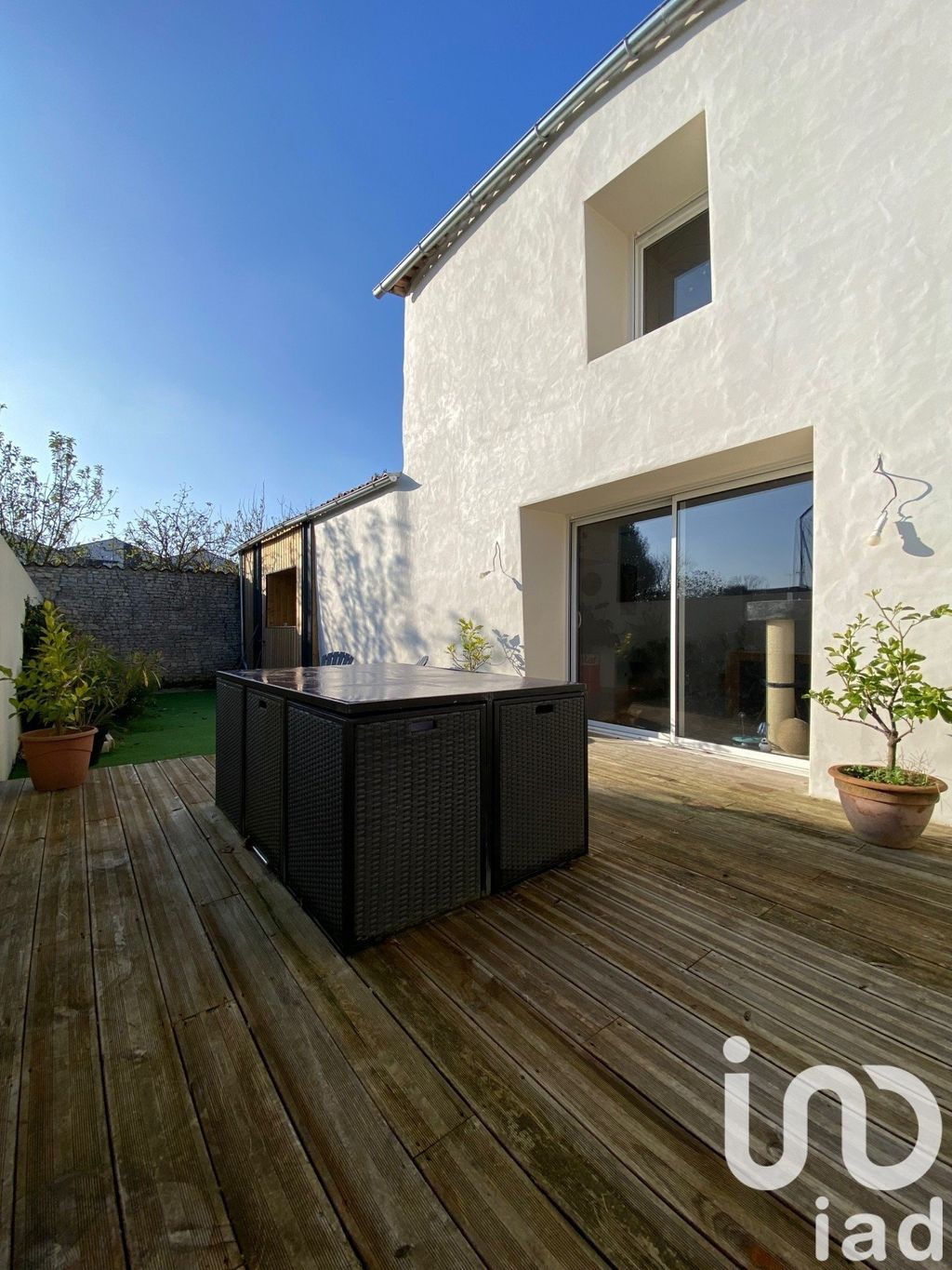 Achat maison à vendre 5 chambres 180 m² - La Rochelle