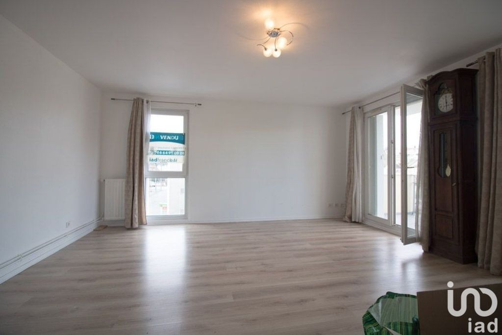 Achat appartement à vendre 3 pièces 74 m² - Margny-lès-Compiègne