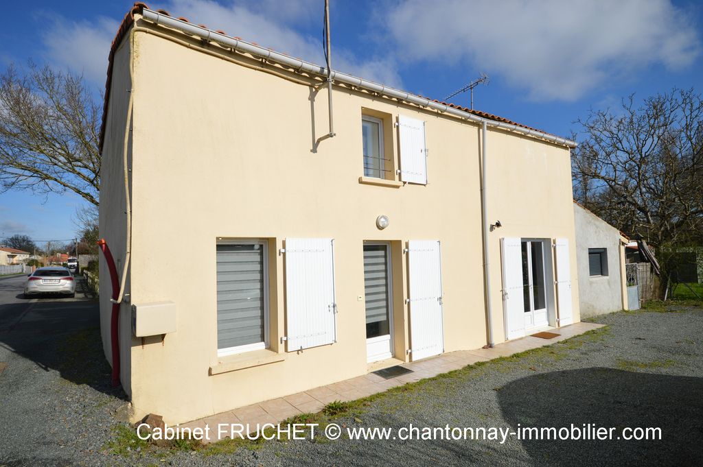 Achat maison à vendre 2 chambres 105 m² - Chauché