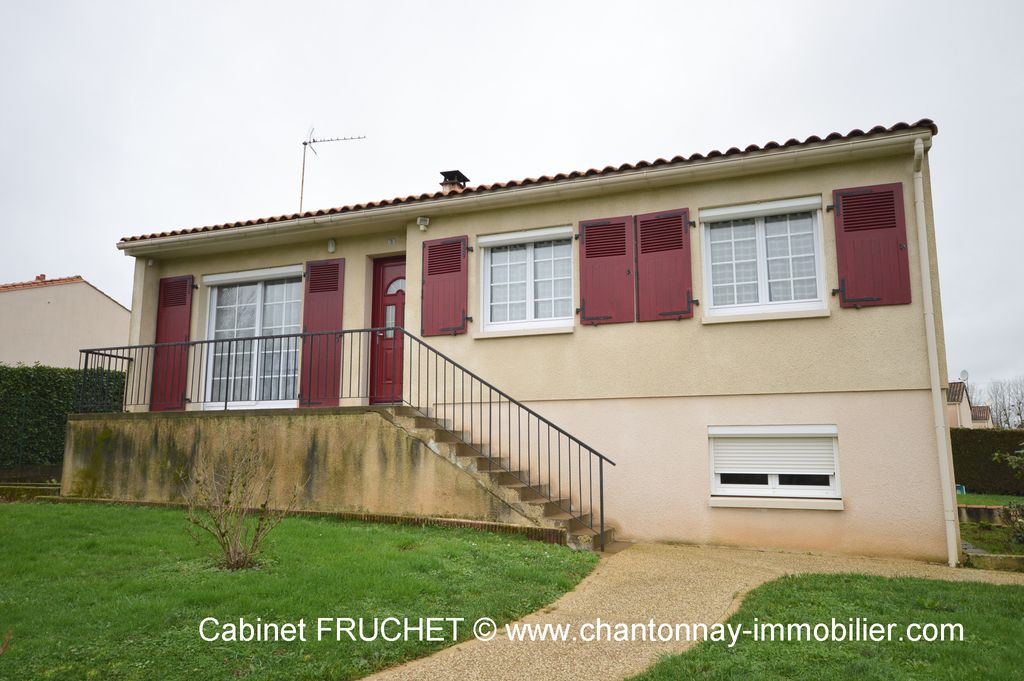 Achat maison à vendre 3 chambres 86 m² - Saint-Hilaire-le-Vouhis