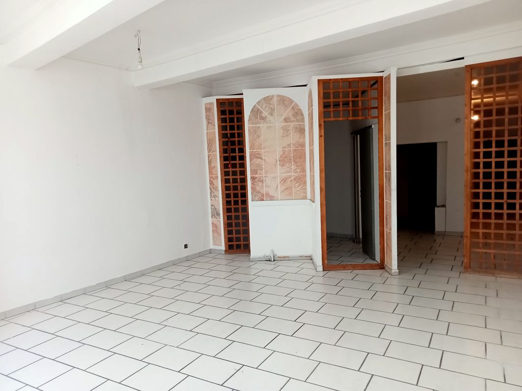 Achat appartement à vendre 2 pièces 65 m² - Carpentras