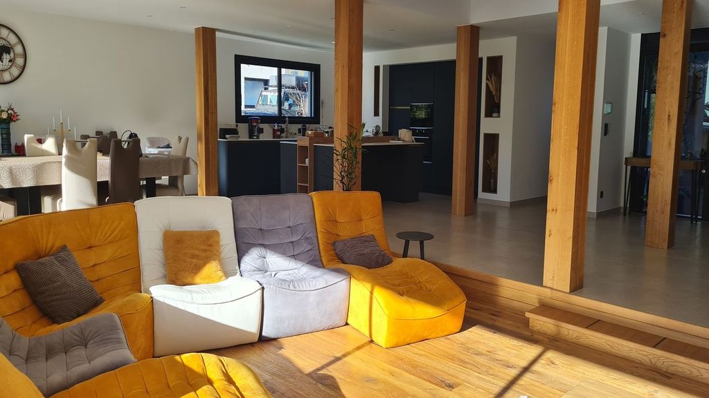 Achat maison à vendre 4 chambres 262 m² - Grimaud