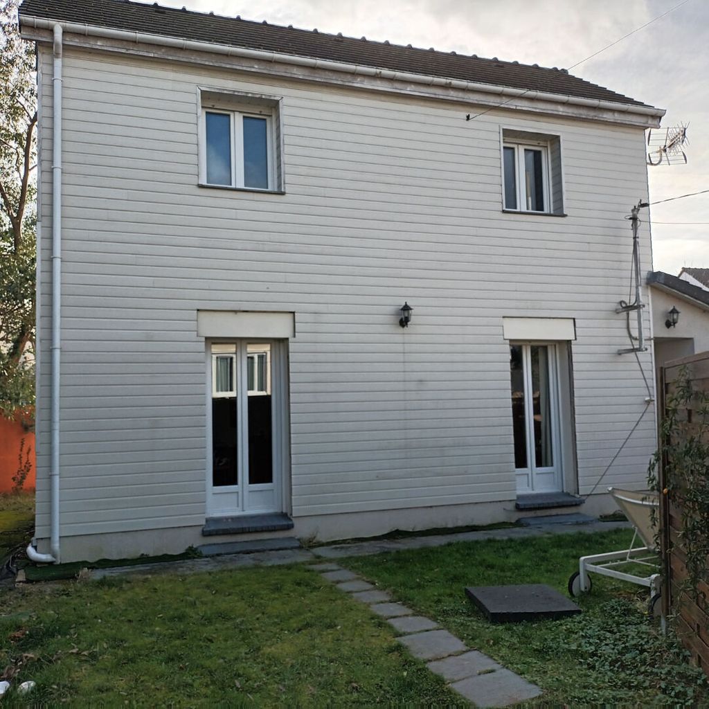 Achat maison à vendre 2 chambres 69 m² - Sucy-en-Brie