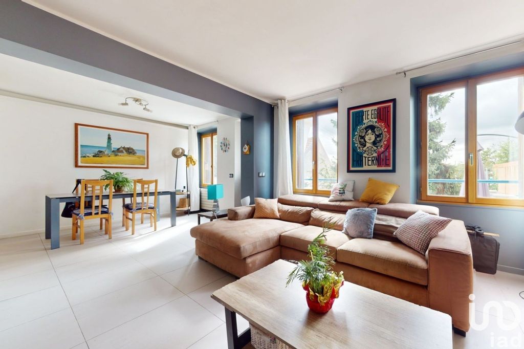 Achat maison à vendre 3 chambres 118 m² - Corbeil-Essonnes