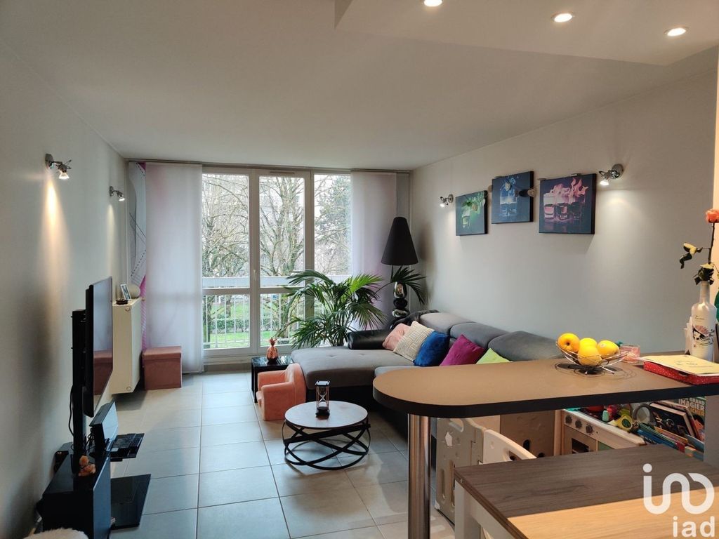 Achat appartement à vendre 3 pièces 69 m² - Chelles