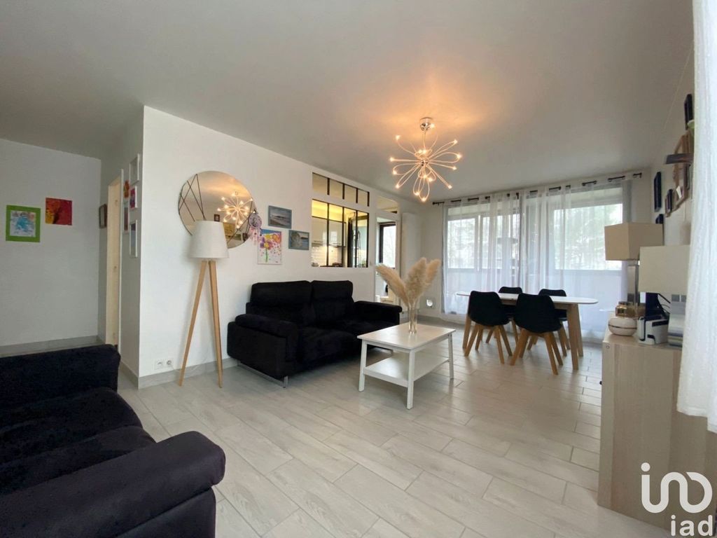 Achat appartement à vendre 4 pièces 86 m² - Les Ulis