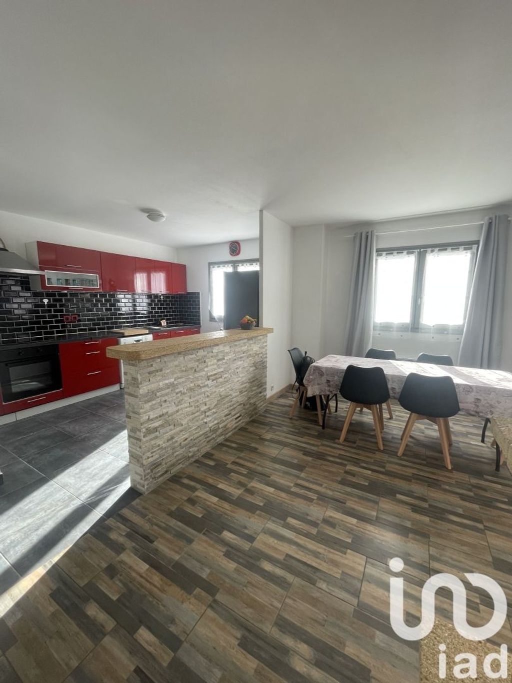 Achat duplex à vendre 5 pièces 103 m² - Salon-de-Provence