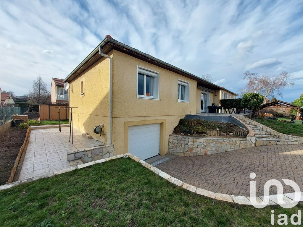 Achat maison à vendre 3 chambres 123 m² - Cournon-d'Auvergne