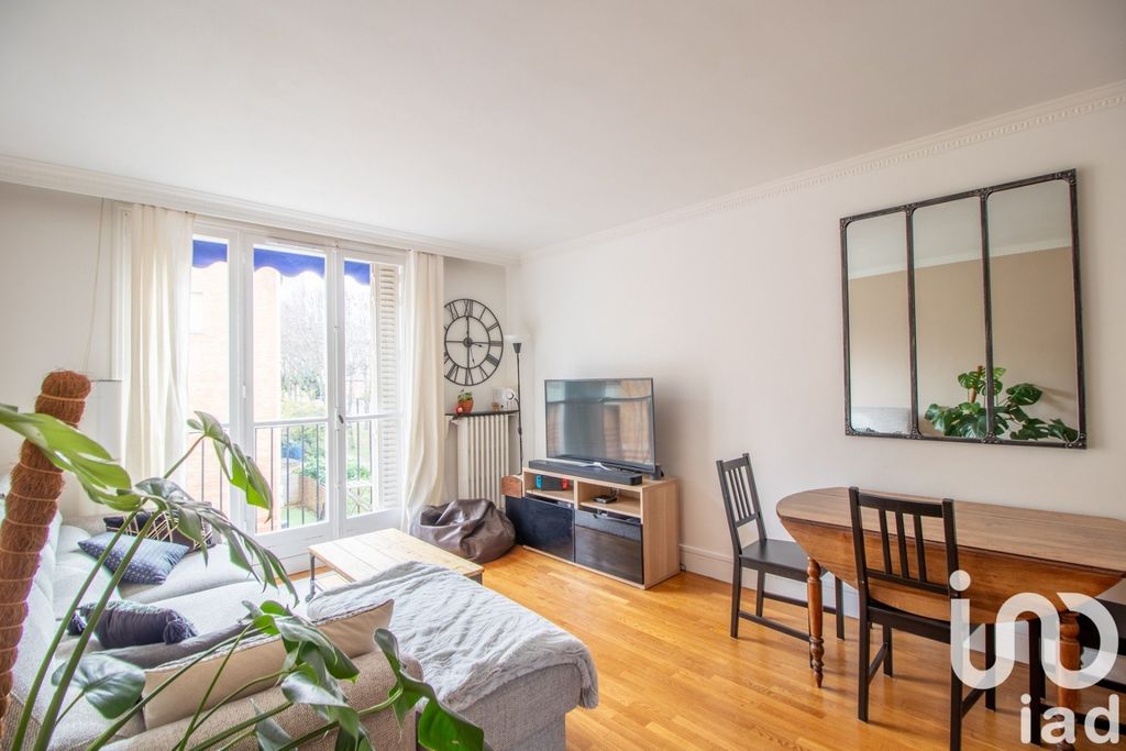 Achat appartement à vendre 3 pièces 54 m² - Rueil-Malmaison