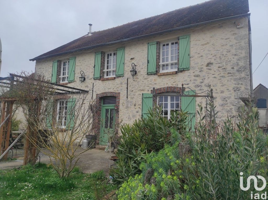 Achat maison à vendre 4 chambres 178 m² - Jutigny