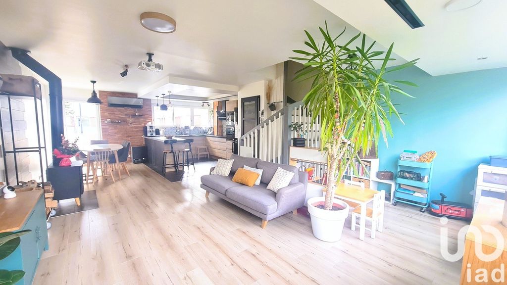 Achat maison à vendre 3 chambres 101 m² - Bouffémont