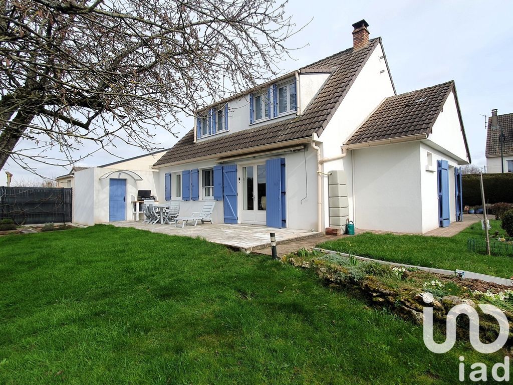 Achat maison à vendre 5 chambres 120 m² - Maisoncelles-en-Brie