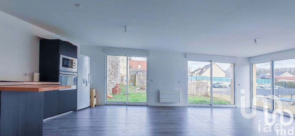 Achat maison à vendre 3 chambres 139 m² - Monthyon