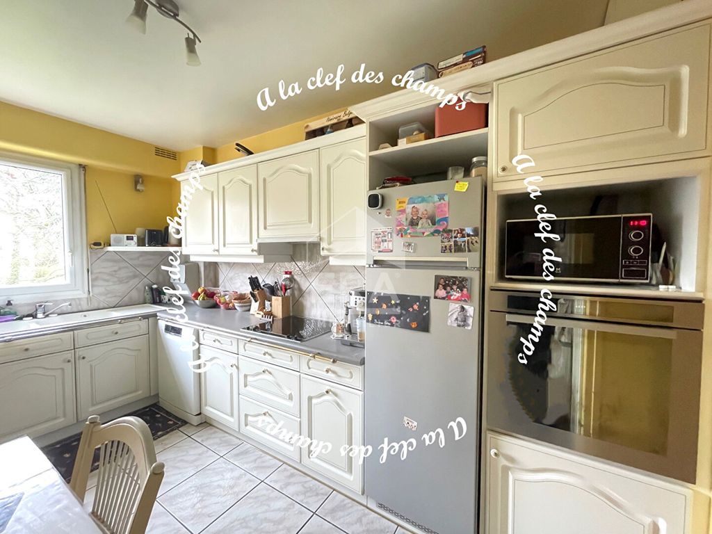 Achat appartement à vendre 4 pièces 81 m² - Gif-sur-Yvette