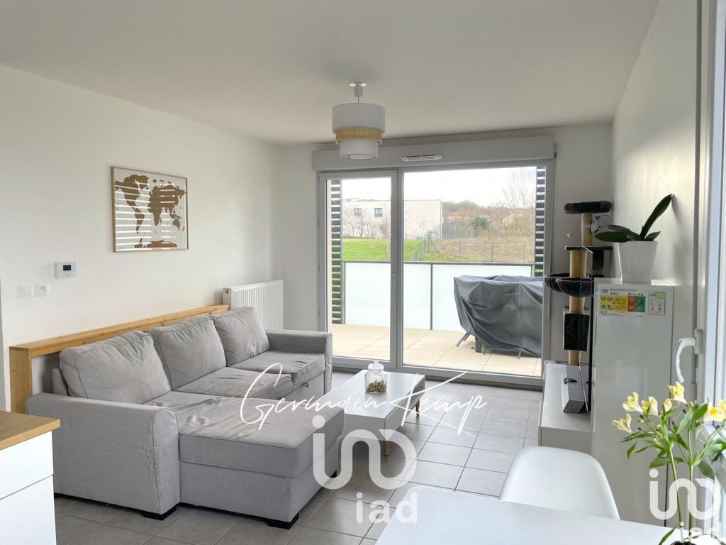 Achat appartement à vendre 2 pièces 43 m² - L'Isle-d'Abeau