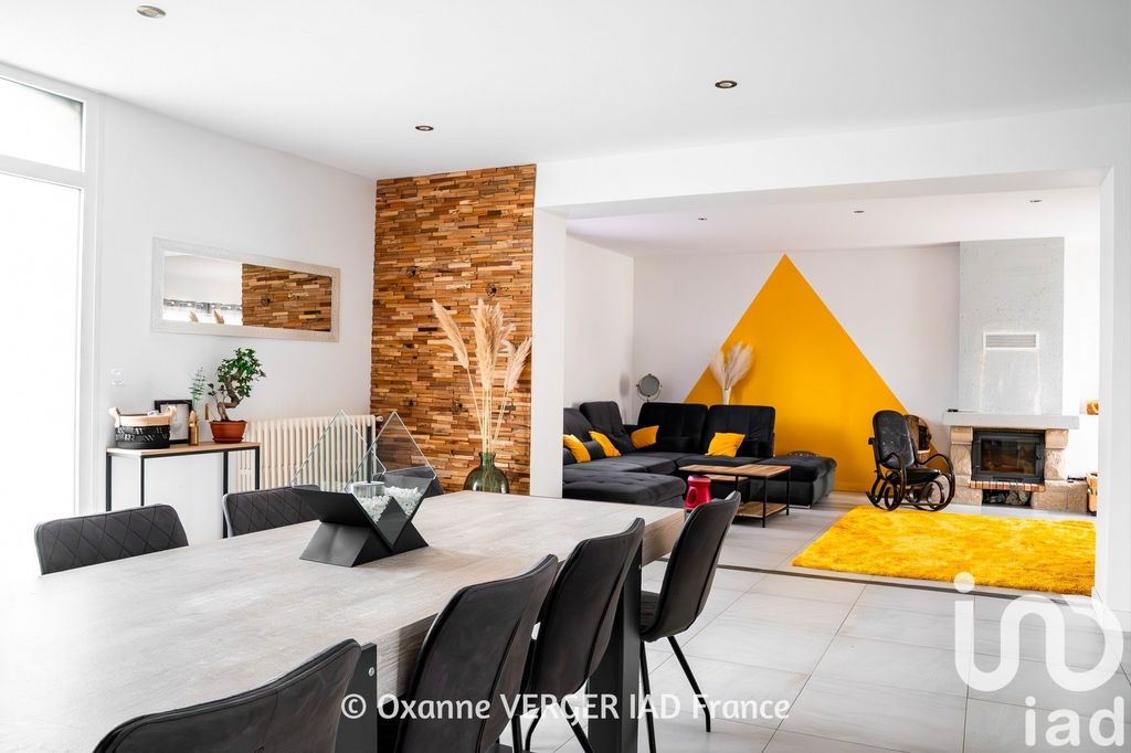 Achat maison à vendre 5 chambres 235 m² - Bouvron