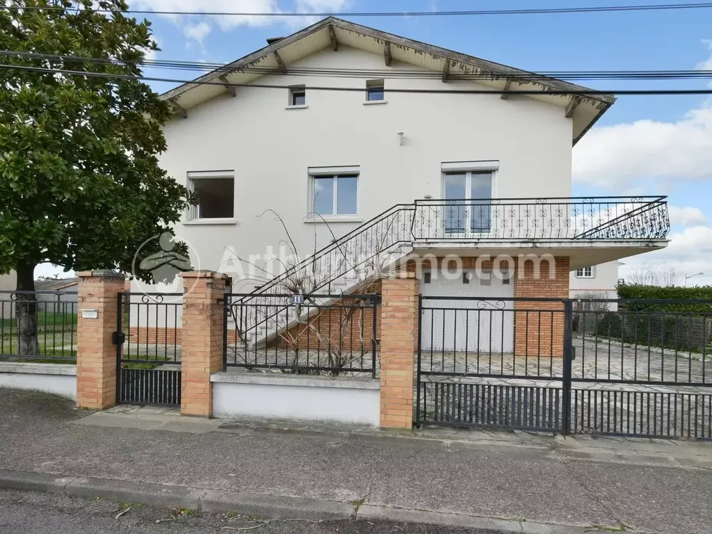 Achat maison à vendre 5 chambres 172 m² - Fonbeauzard