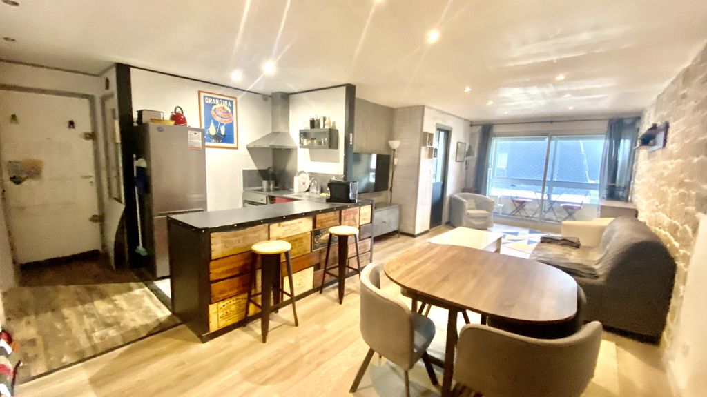 Achat appartement à vendre 2 pièces 48 m² - Bernières-sur-Mer