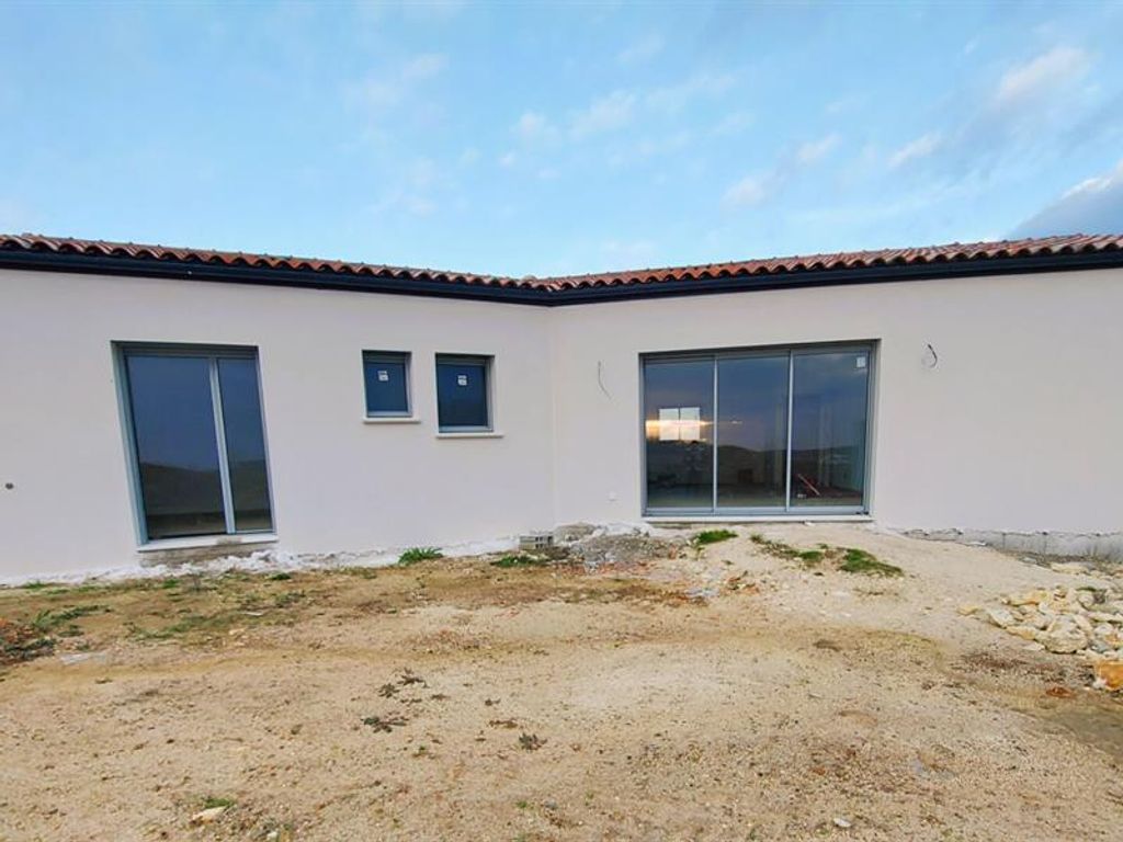 Achat maison à vendre 4 chambres 146 m² - Saint-Georges-des-Coteaux