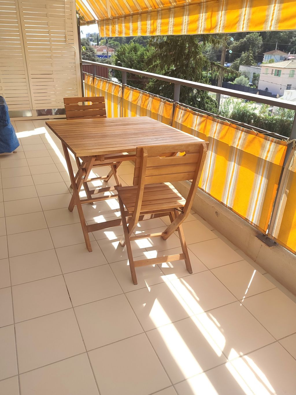 Achat appartement à vendre 3 pièces 63 m² - Cagnes-sur-Mer