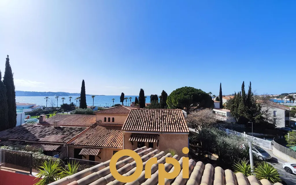 Achat appartement à vendre 4 pièces 113 m² - Sanary-sur-Mer