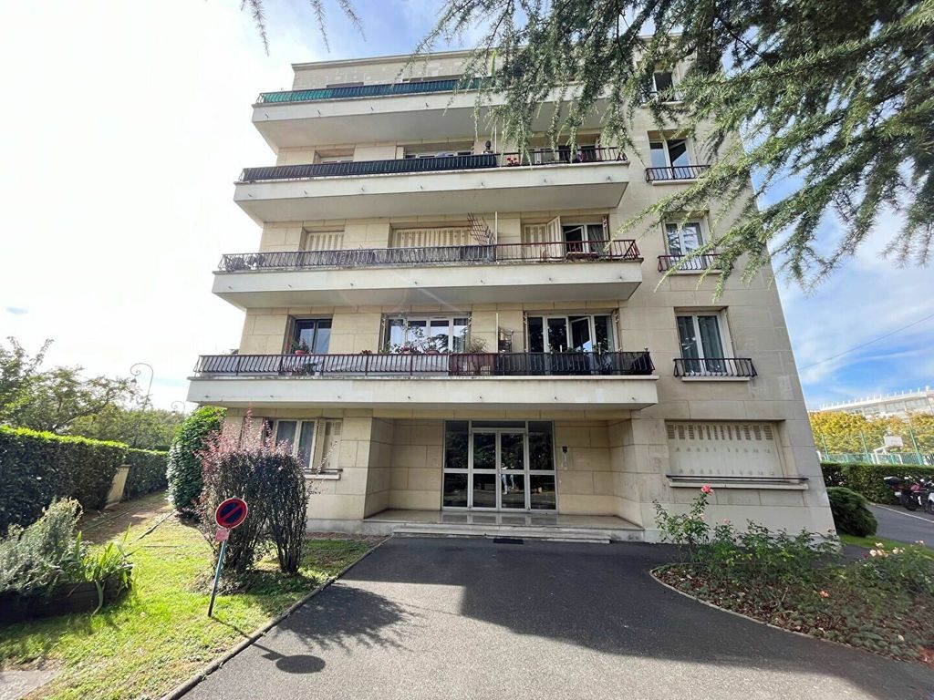 Achat appartement à vendre 3 pièces 65 m² - Neuilly-Plaisance