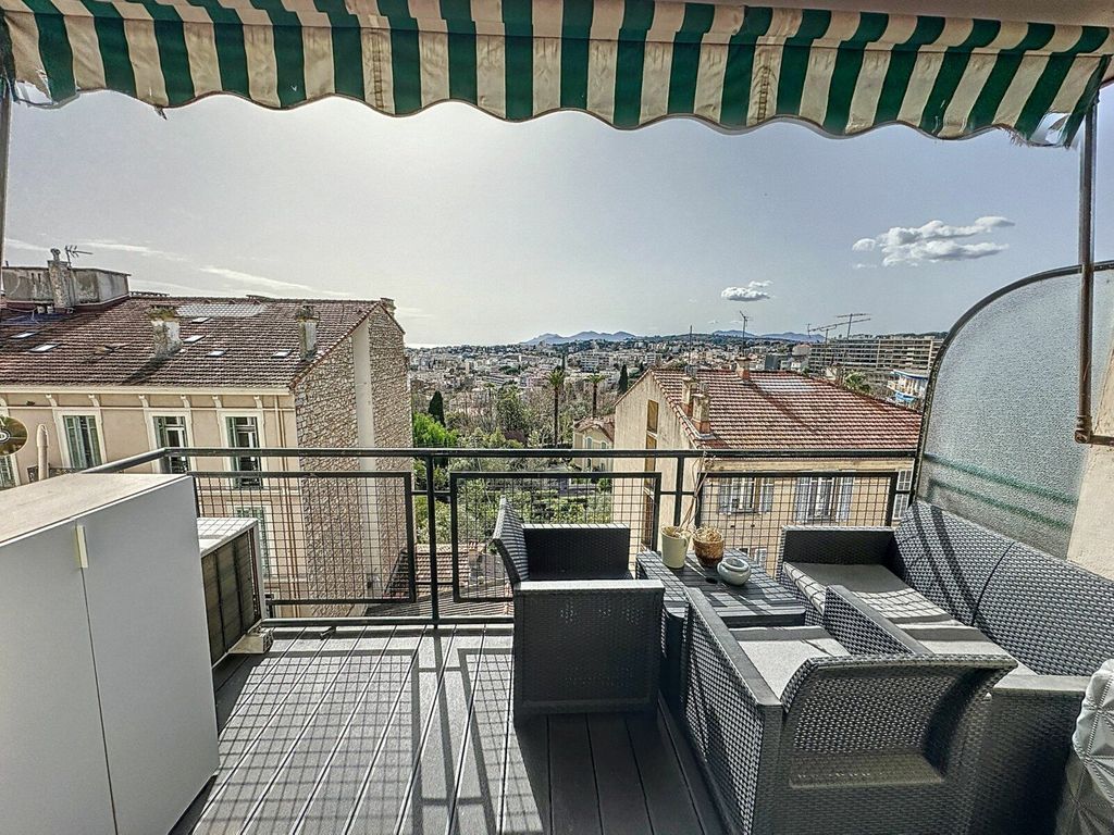 Achat appartement à vendre 2 pièces 50 m² - Le Cannet