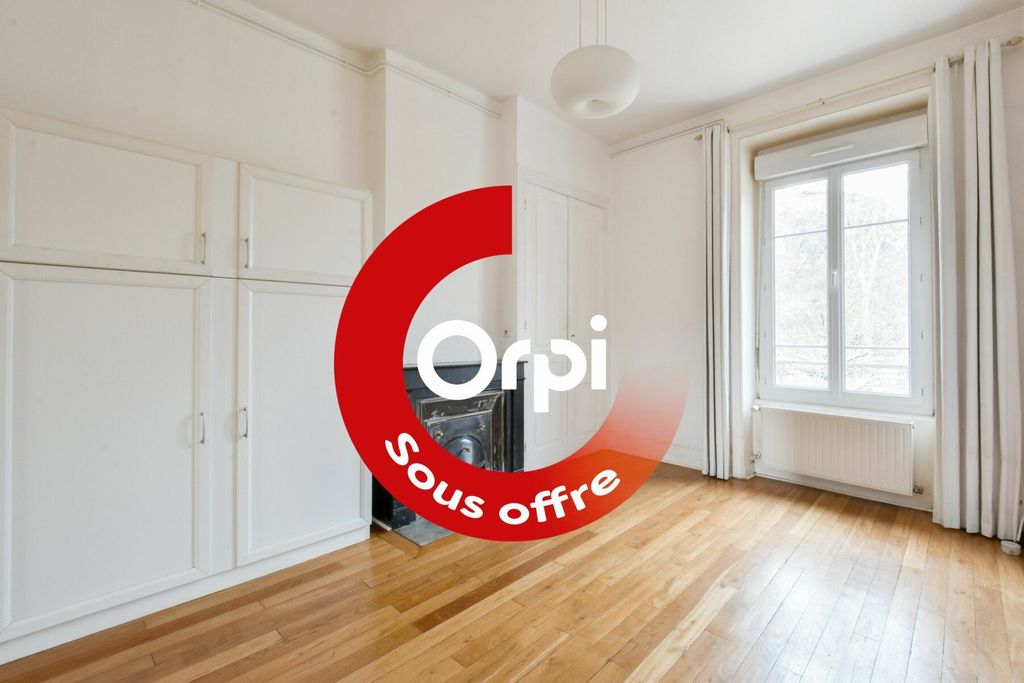 Achat appartement à vendre 2 pièces 48 m² - Oullins