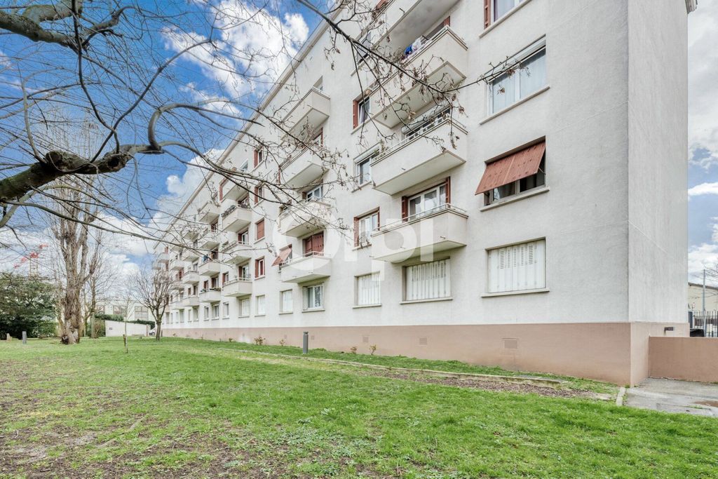 Achat appartement à vendre 2 pièces 41 m² - Fontenay-sous-Bois