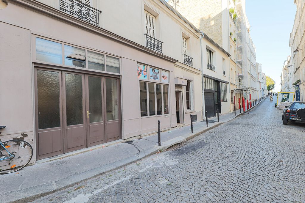 Achat loft à vendre 5 pièces 107 m² - Paris 18ème arrondissement