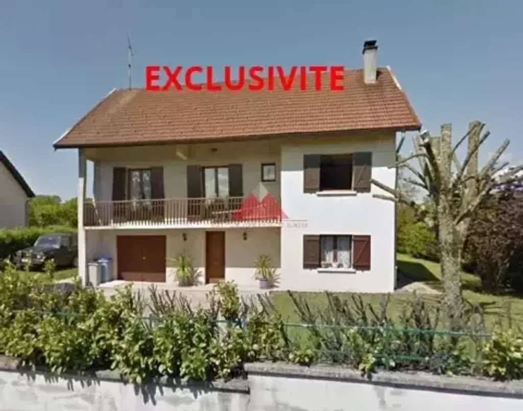 Achat maison à vendre 4 chambres 138 m² - Clairvaux-les-Lacs