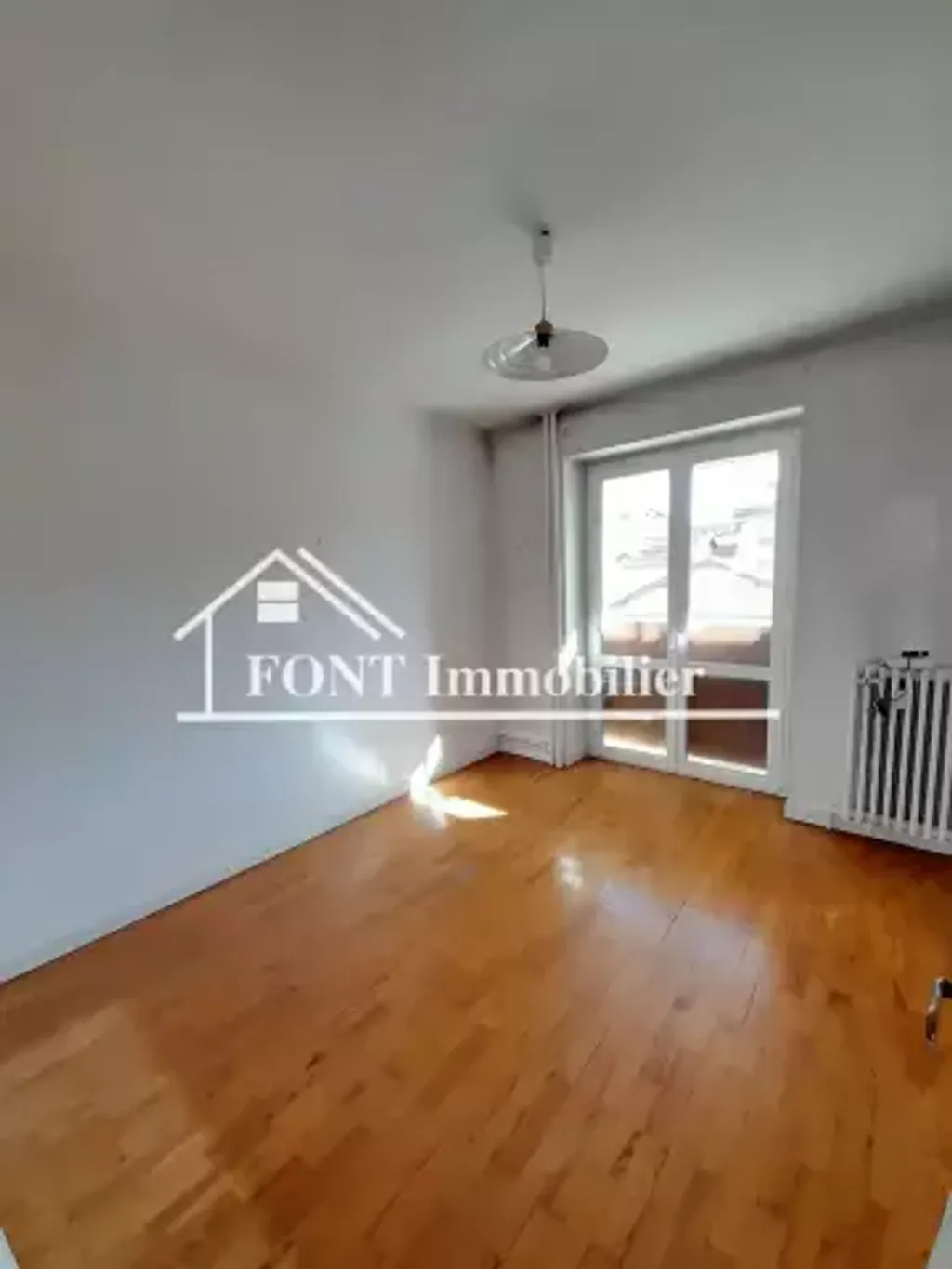 Achat appartement à vendre 3 pièces 64 m² - Saint-Chamond