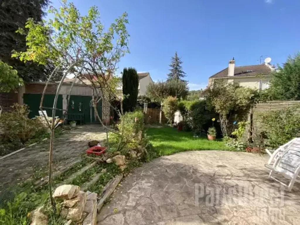 Achat maison à vendre 3 chambres 135 m² - Ville-d'Avray