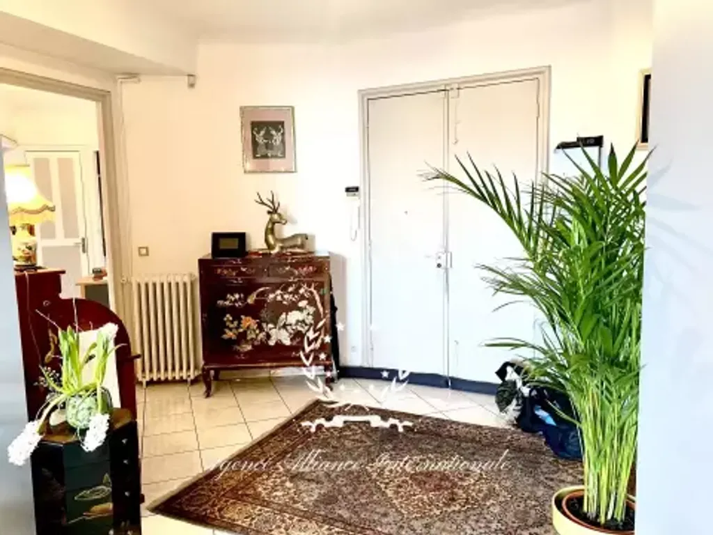 Achat appartement à vendre 3 pièces 101 m² - Cannes