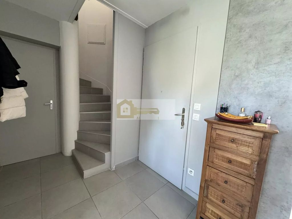 Achat maison 3 chambre(s) - Montélimar