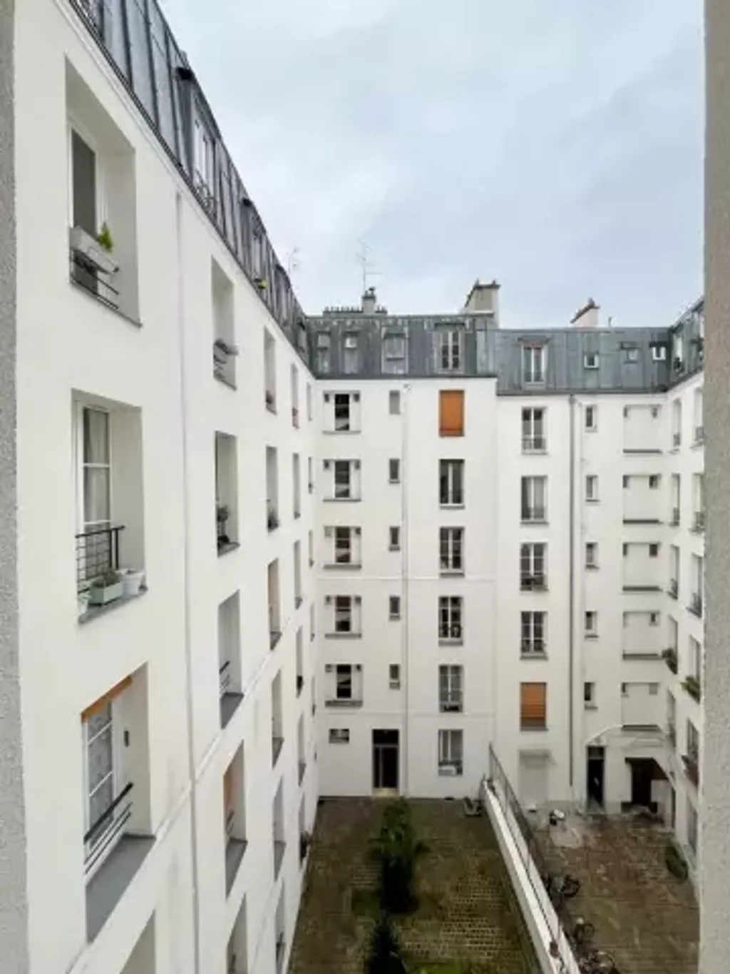 Achat appartement à vendre 2 pièces 31 m² - Paris 18ème arrondissement